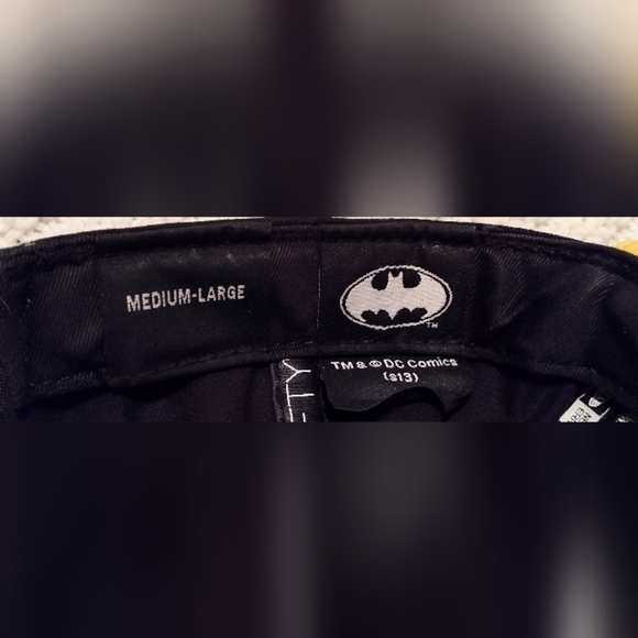 🦇 Host Pick 🦇 New ERA Batman Snapback Hat Embroidered  DC Comics Adjustable - Picture 4 of 4
